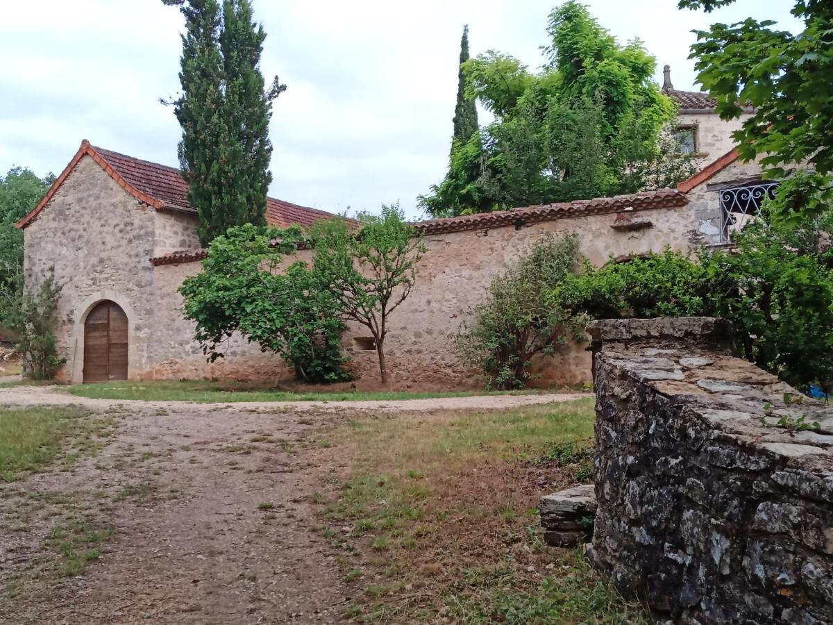 Les Granges De L Abbaye Acomodação com café da manhã Ginals Exterior foto